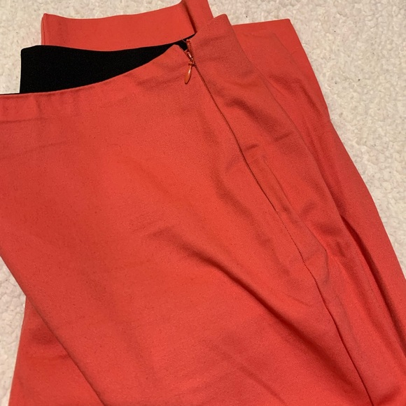 Old navy apricot colored pant - Picture 6 of 6